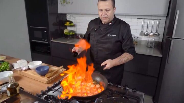 Quatro dicas para usar os queimadores do fogão a seu favor no preparo de receitas