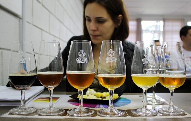 Escola Superior de Cerveja e Malte disponibiliza R$ 2 milhões em descontos para cursos sobre a bebida