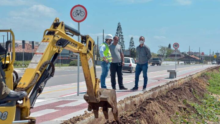 SC – Iluminação pública da Orla do Ervino é modernizada