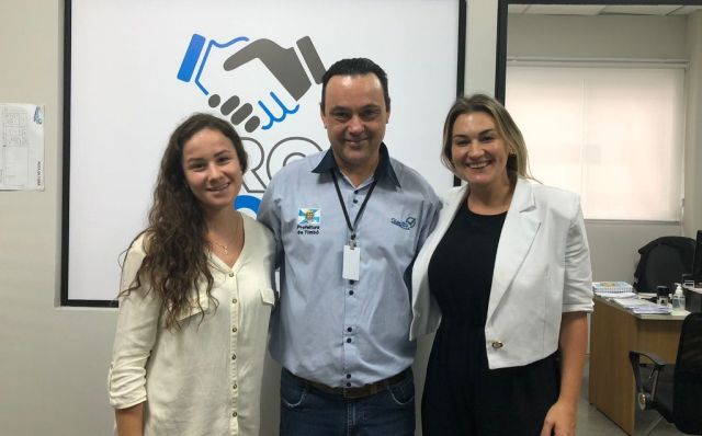 Procon de Timbó recebe município de Campos Novos para conhecer modelo de trabalho