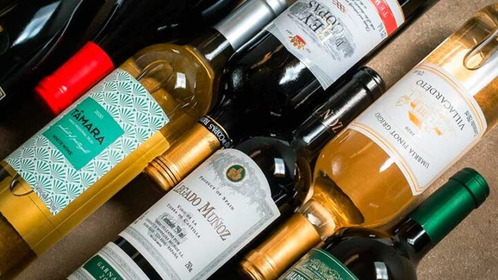 Decanter une lojas físicas e e-commerce na Black November