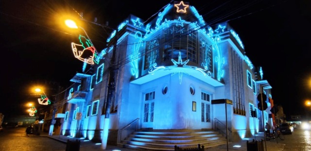 Decoração de Natal ilumina São Francisco do Sul