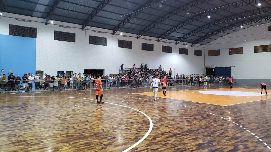 Equipe de Futsal Masculina Sub 17 de Timbó vence primeiro jogo da final do Campeonato Catarinense