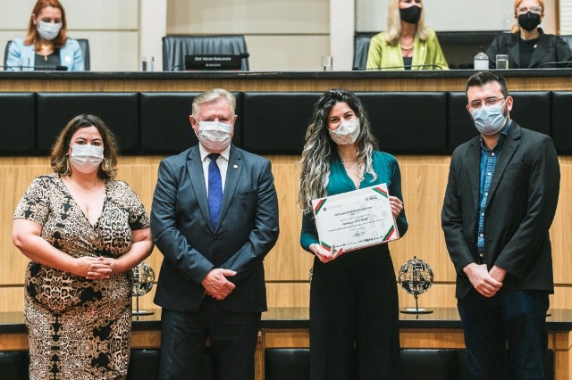 FFM recebe Certificado de Responsabilidade Social da Assembleia Legislativa