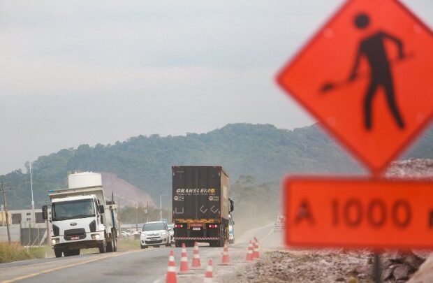 Governo de Santa Catarina recebe primeiras medições e inicia pagamentos para acelerar obras nas rodovias federais