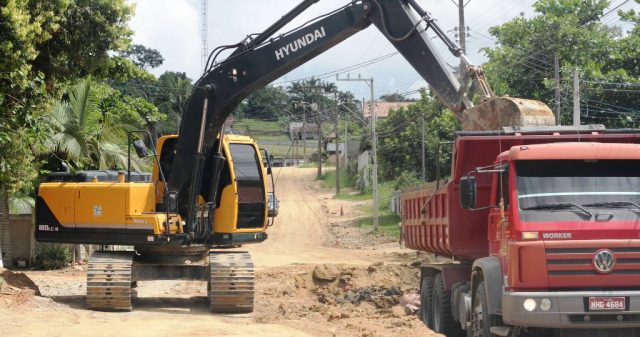 Programa Pavimenta Timbó inicia o ano a todo vapor