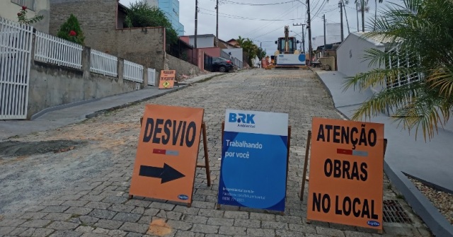 Obras de implantação da rede de esgoto começam nesta segunda-feira (9/5) nos Bairros Centro e Velha Central