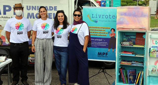 MPF/SC lança projeto que transforma geladeiras sem uso em Livrotecas