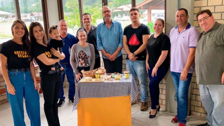 Empreendedores criam a primeira Queijaria Vegana do Vale do Itajaí