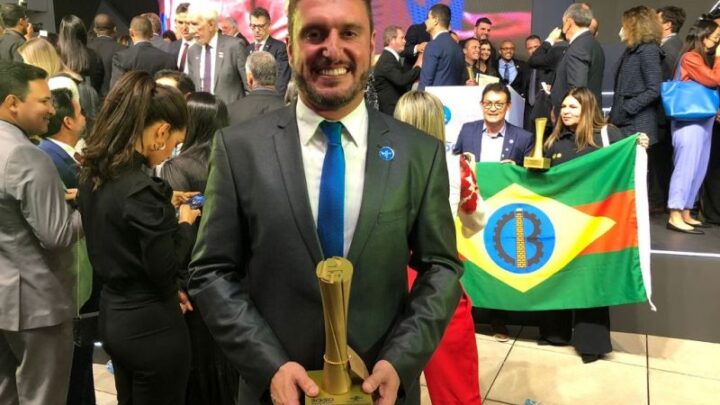 Prefeito de Rio do Sul vence a etapa nacional do Prêmio Sebrae Prefeito Empreendedor