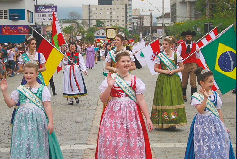 Timbó – Inscrições abertas para o Desfile da Festa do Imigrante