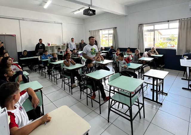 Programa Observador Social Mirim de Educação Fiscal e Cidadania inicia em Timbó