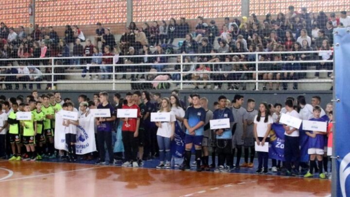 45º Jogos Estudantis de Timbó iniciam no município