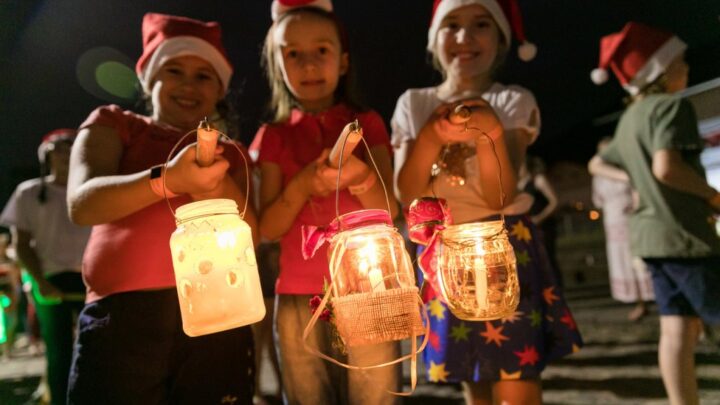 Weihnachtsfest l Tradicional Desfile de Lanternas encanta moradores de Pomerode e região