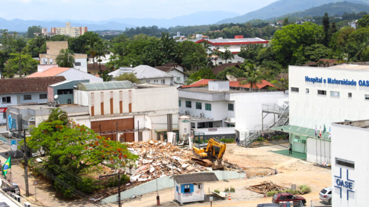 Obras de ampliação das instalações e do serviço de hemodiálise em Timbó