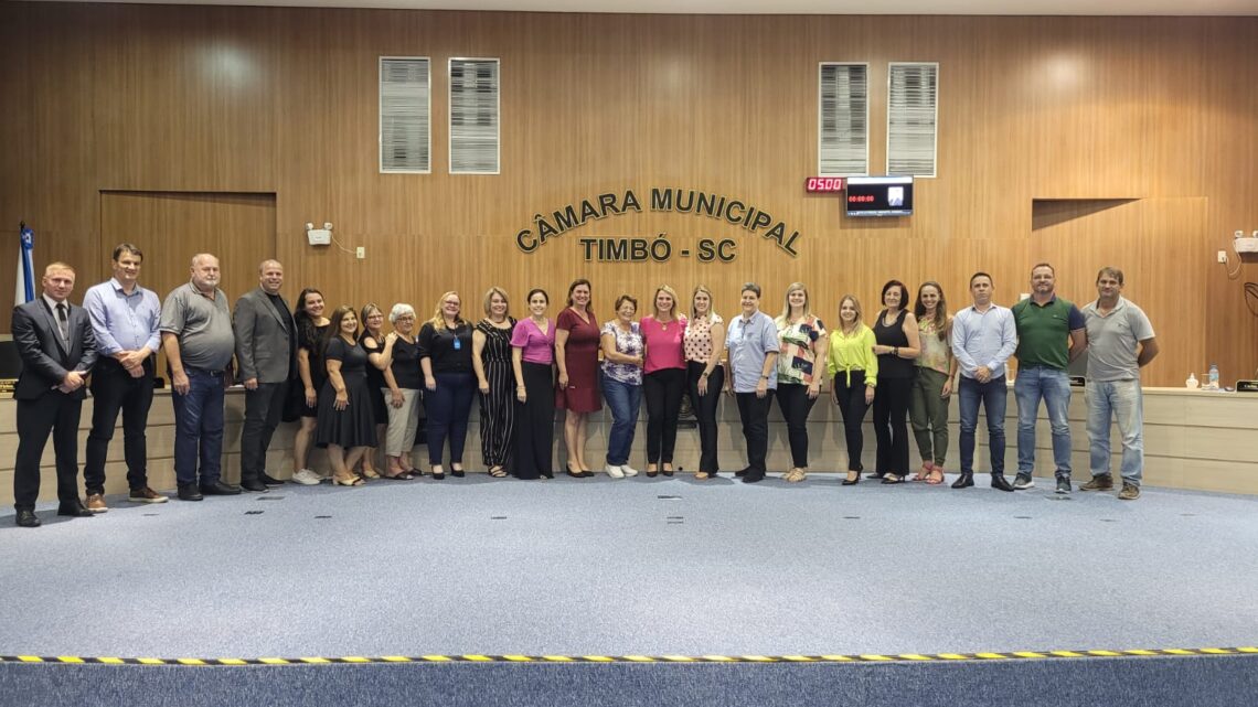 Câmara de Timbó – Sessão Ordinária acontece com presença do público feminino neste mês da Mulher