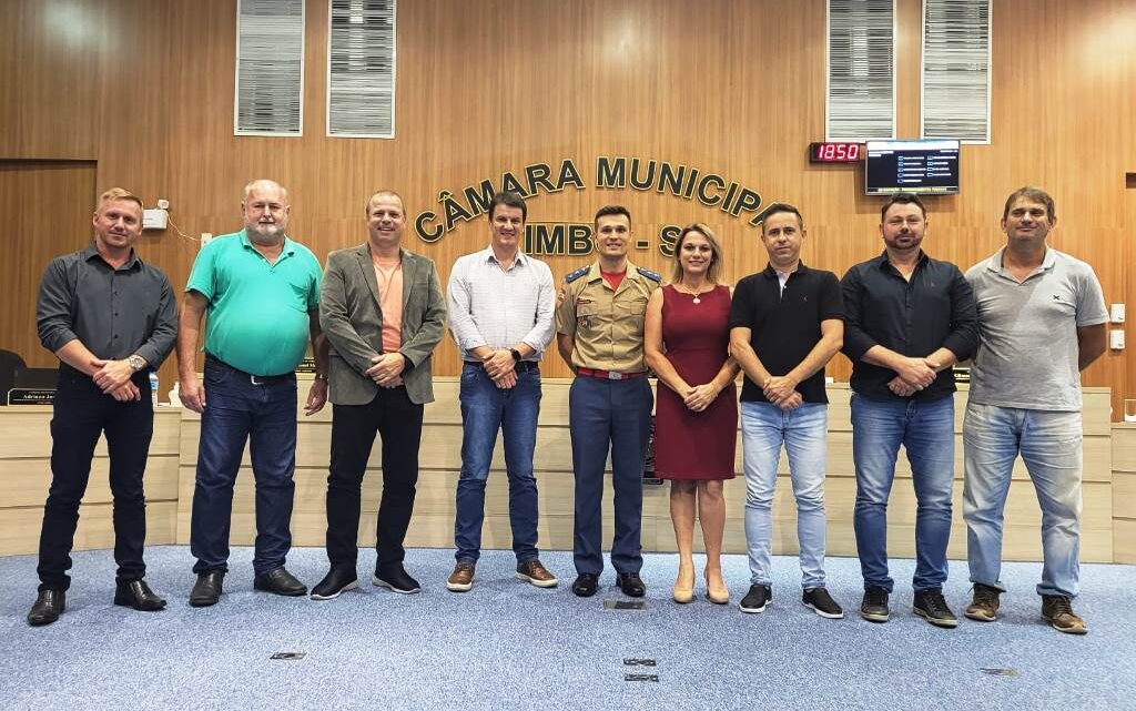 Comandante da 2ª Companhia do 3º Batalhão de Bombeiro Militar de Timbó divulga relatório de ações durante Sessão Ordinária