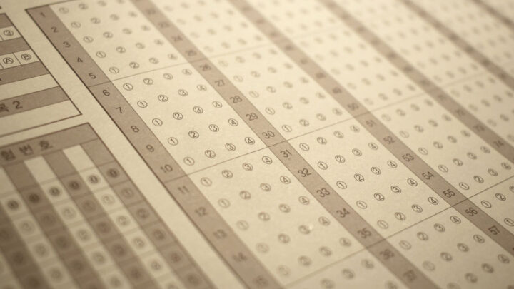 Enem 2023 terá letras maiores para deficientes visuais