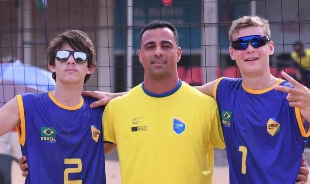 Equipe de Volêi de Praia de Timbó irá representar o Brasil no Mundial em Israel