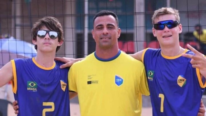 Equipe de Volêi de Praia de Timbó irá representar o Brasil no Mundial em Israel