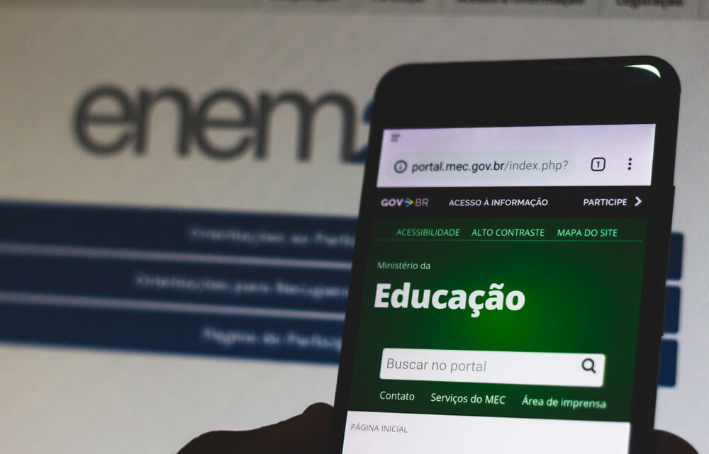 Editais com informações de ProUni e Fies podem ser consultados