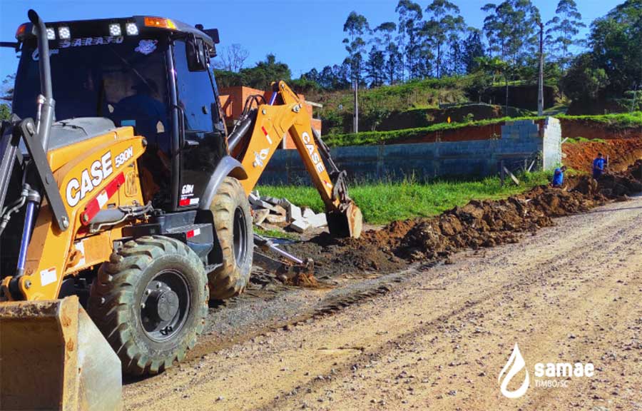 Timbó – Rua Canoinhas recebe novas redes de água