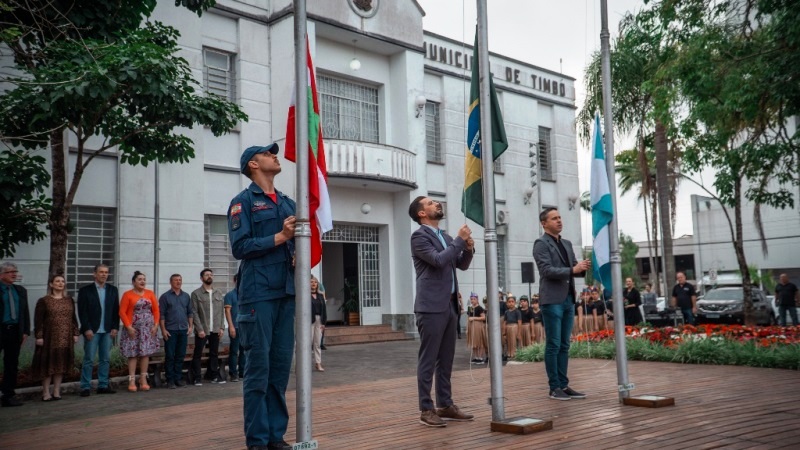 Timbó realiza Abertura da Semana da Pátria