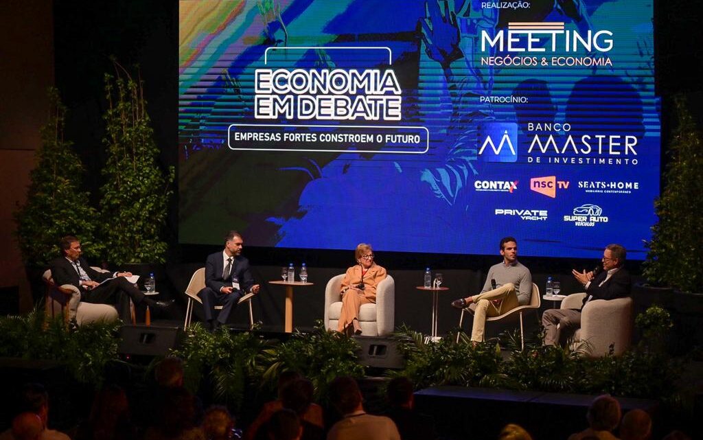 Perspectivas econômicas e ESG são temas de debate em Blumenau