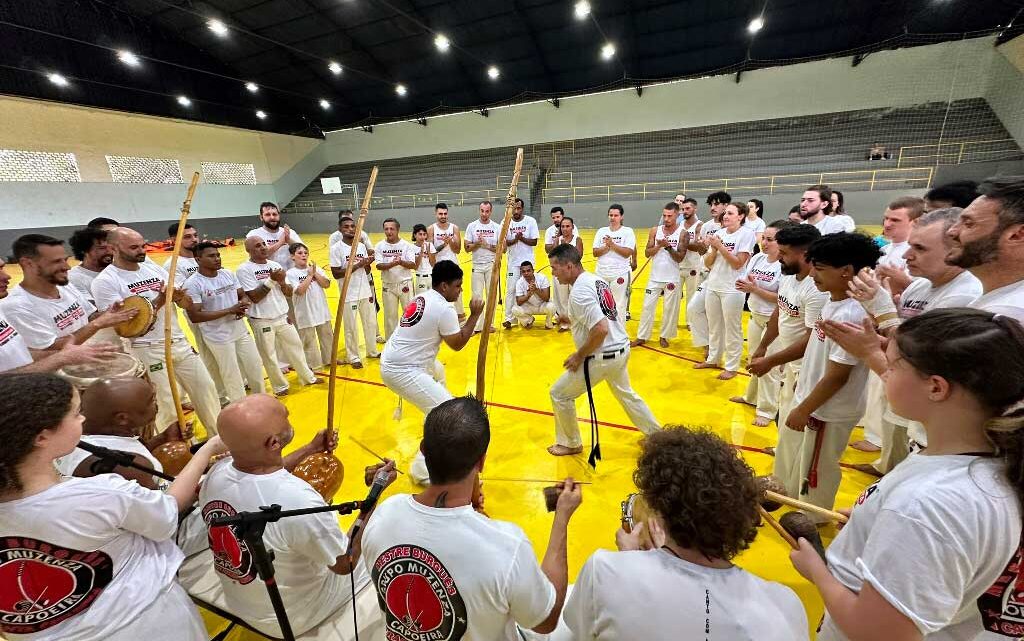 Grupo Muzenza leva Roda de Capoeira à Rota de Lazer de Blumenau neste domingo