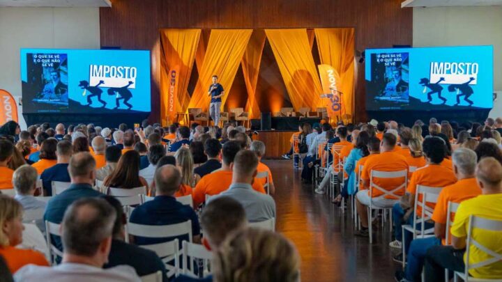 Eleições 2024 – Deputado Gilson Marques participa do 5º Encontro Estadual do Partido NOVO em Blumenau