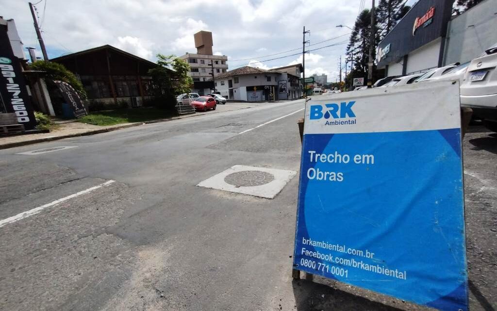 Rua dos Caçadores passa por obras pontuais de esgoto nesta semana