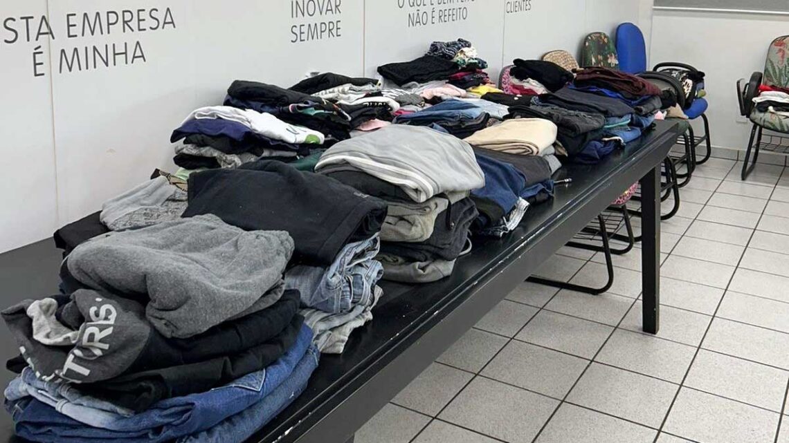 Campanha do agasalho Karsten arrecada roupas de inverno para pessoas em situação de vulnerabilidade social