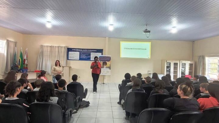 Projeto sobre prevenção ao abuso sexual acontece em escola de Ibirama