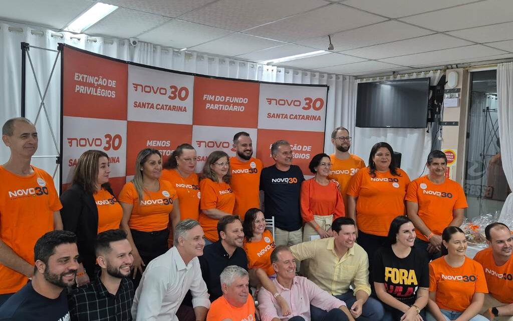 Deputado Gilson Marques participa de Encontro do NOVO em Gaspar