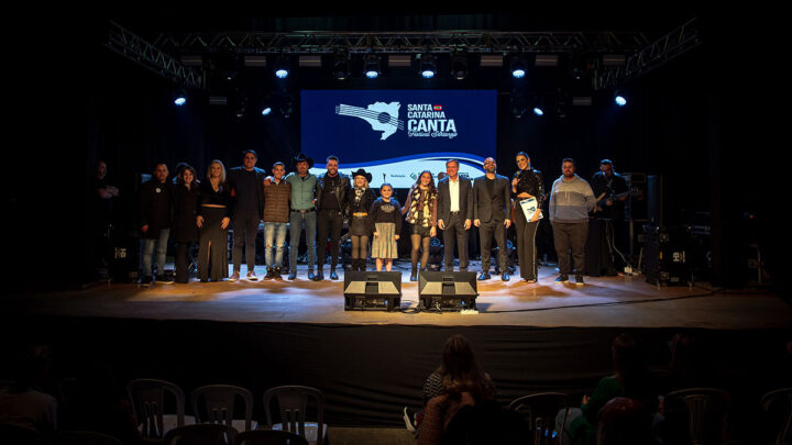 Selecionados de Rio do Sul avançam no ‘Santa Catarina Canta’ e garantem vaga na mesorregional do Vale do Itajaí