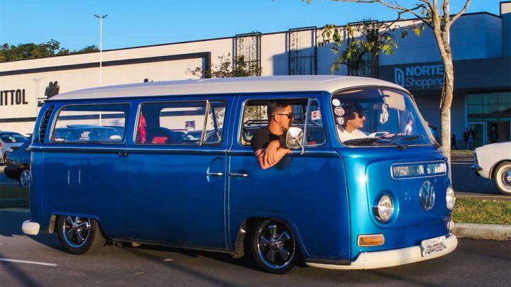 Norte Shopping comemora Dia dos Pais com exposição de carros clássicos e esquenta para Oktoberfest