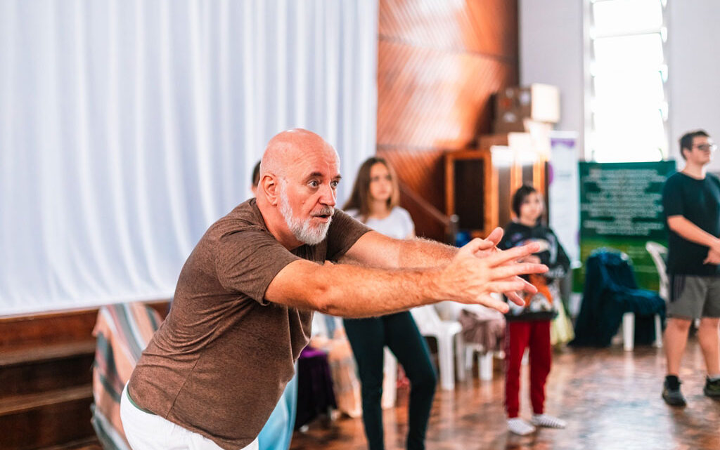 Oficinas de teatro “Construção de Personagem em Quatro Atos” chega a Timbó, em agosto e setembro