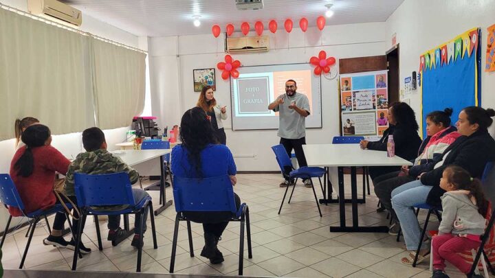 Exposição fotográfica produzida por alunos, do projeto Onde Moram Os Sonhos, ocorre no dia 12 de agosto, na Secretaria de Cultura de Blumenau