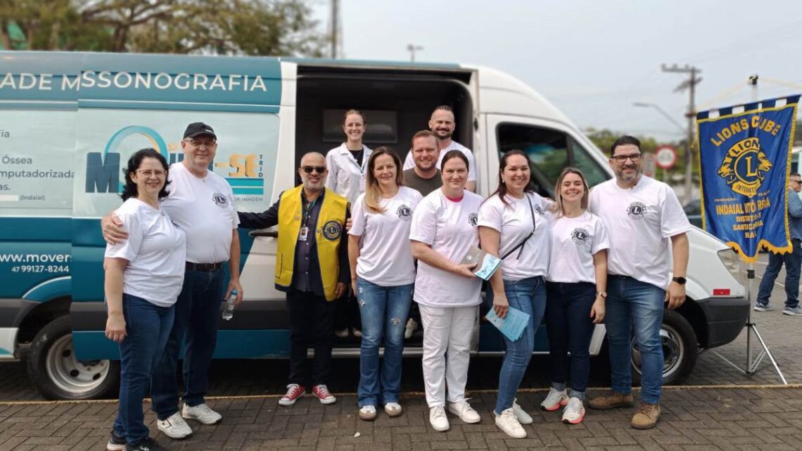 Lions Clube Indaial Vitória Régia realiza cerca de 200 testes de glicemia na campanha de saúde neste sábado