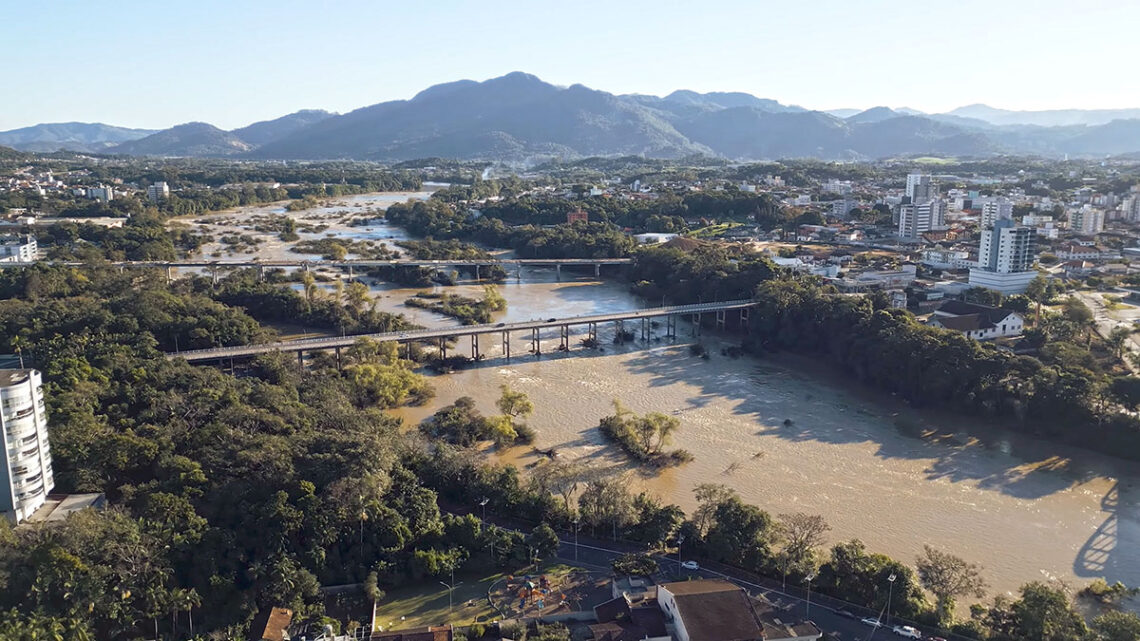 Além dos Cartões-Postais: Descobrindo Novos Horizontes em Indaial