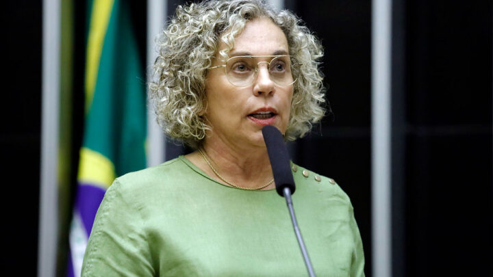 Ana Paula Lima anuncia 661 novas unidades do Minha Casa Minha Vida para 24 cidades catarinenses