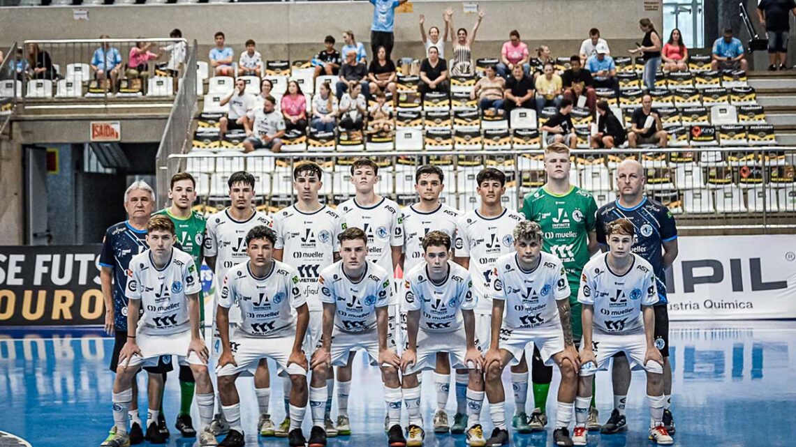 Timbó Futsal em dose dupla: duas finais estaduais para fechar o ano em grande estilo!