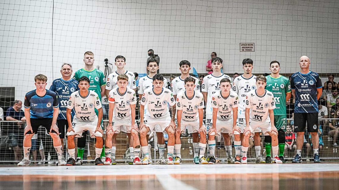 Duelo decisivo: Timbó Futsal e Jaraguá Futsal se enfrentam pela semifinal do Estadual Sub-17