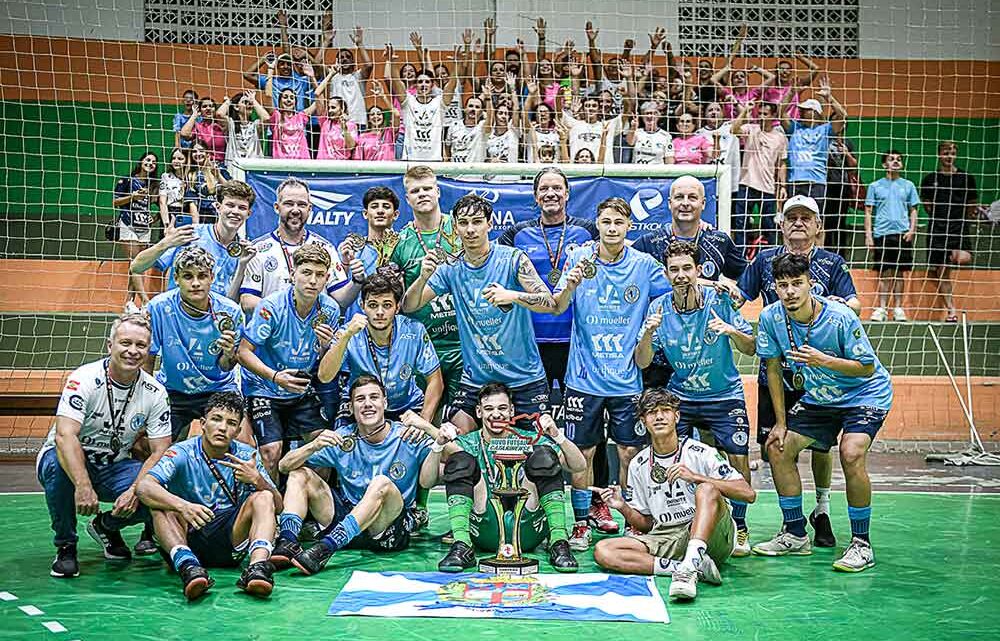 A taça é nossa! Timbó Futsal é Campeã catarinense Sub-17