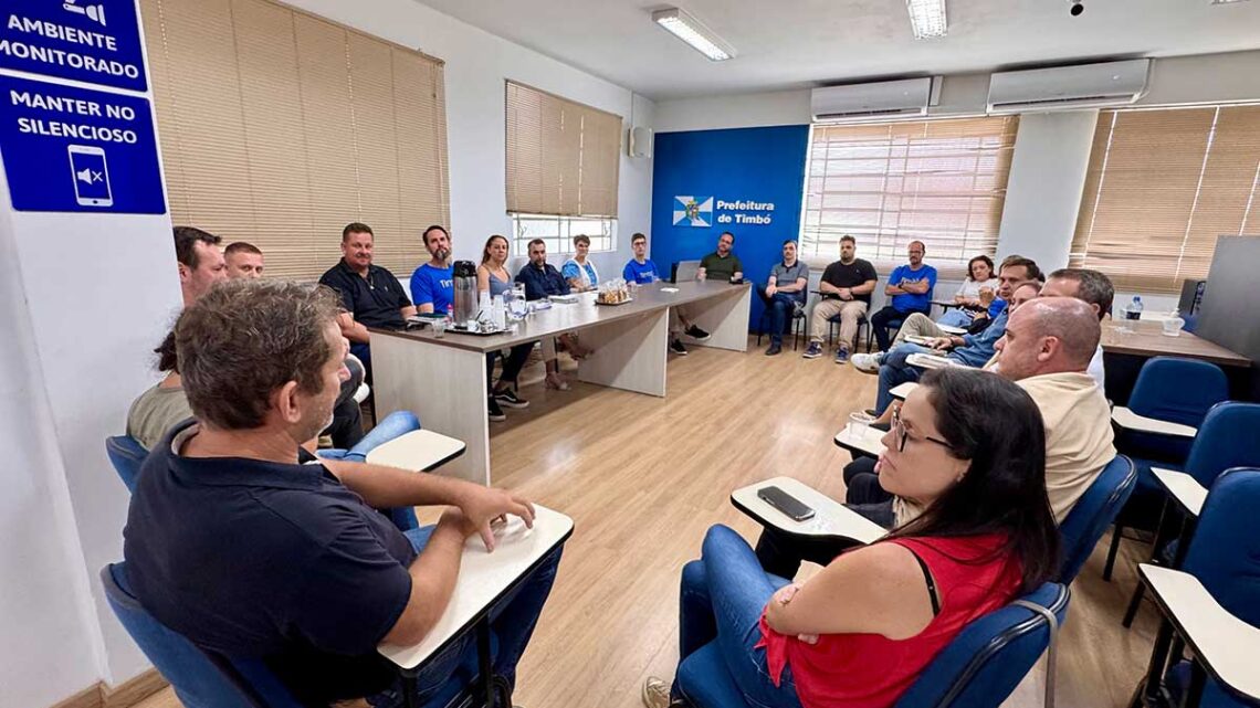 Câmara de Timbó – Vereadores participam de reunião com Executivo nesta segunda-feira