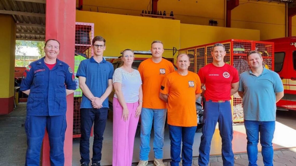 Fortalecendo a atuação conjunta: Saúde, Defesa Civil e Bombeiros de Timbó